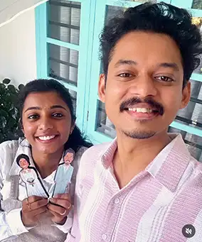 Happy Customer Actor Sangeeth Prathab